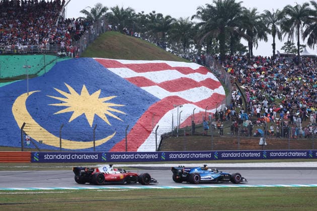 F1 Bahrain Grand Prix In Malaysia SEPANG, MALAYSIA - OCTOBER 4: Pierre Gasly of Alpine and Charles Leclerc of Ferrari during the Formula 1 Bahrain Grand Prix at Sepang International Circuit in Sepang, Malaysia on October 4, 2026. Jakub Porzycki Anadolu Sepang Malaysia. Editorial use only. Please get in touch for any other usage.  Copyright: x2026xAnadoluxJakubxPorzyckix