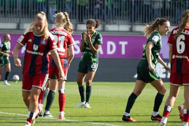 Soccer I Women s I 2026–2027 Season I Bundesliga I VfL Wolfsburg vs. Hamburger SV I October 4, 2026 Cora Zicai 28, VfL Wolfsburg Can t Believe It After a Missed Chance Disappointment Wolfsburg AOK Stadium Lower Saxony Germany Copyright: xLobeca CedricxSiefkerx