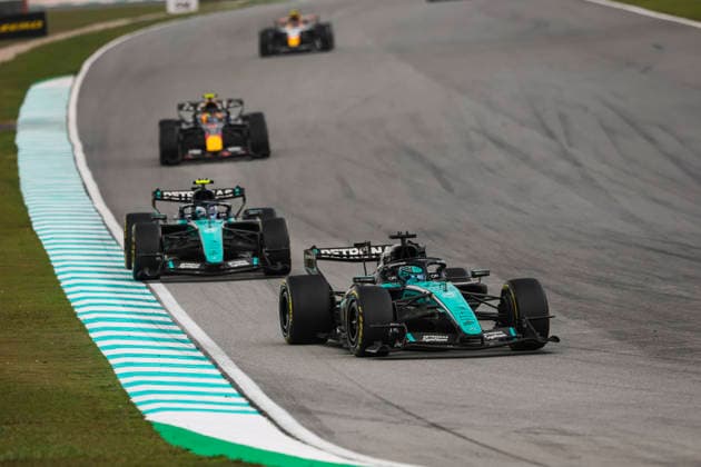 F1 - BAHRAIN GRAND PRIX IN MALAYSIA 2026 63 RUSSELL George (gbr), Mercedes AMG F1 Team W17, action 12 KIMI ANTONELLI Andrea (ita), Mercedes AMG F1 Team W17, action during the 2026 Formula 1 Bahrain Grand Prix in Malaysia, 16th round of the 2026 Formula One World Championship, WM, Weltmeisterschaft from October 2 to 4, 2026 on the Sepang International Circuit, in Sepang, Malaysia - SepangMalaysia Copyright: xXavixBonillax