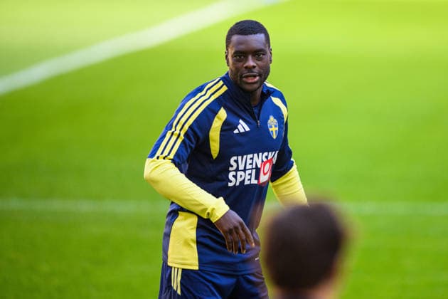 October 4, 2026: Ken Sema of Sweden, a member of the Swedish men’s national soccer team, at a training session on October 4, 2026 in Bucharest. Photo by Ludvig Thunman, BILDBYRAN. Code: LT LT0826. soccer, football, fotball, Nations League, UEFA Nations League, practice, training, Sweden, Sverige, Sverige A, bbeng, soccer, football, fotball, Nations League, UEFA Nations League, practice, training, Sweden, Sverige, Sverige A, bbengige sweden sweden a bbeng Copyright: LUDVIGxTHUNMAN BB261004LT020