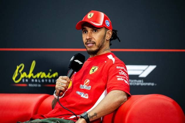 F1 - BAHRAIN GRAND PRIX IN MALAYSIA 2026 HAMILTON Lewis (gbr), Scuderia Ferrari SF-26, portrait press conference, PK, Pressekonferenz during the 2026 Formula 1 Bahrain Grand Prix in Malaysia, 16th round of the 2026 Formula One World Championship, WM, Weltmeisterschaft from October 2 to 4, 2026 on the Sepang International Circuit, in Sepang, Malaysia - SepangMalaysia Copyright: xALBERTOxVIMERCATIx