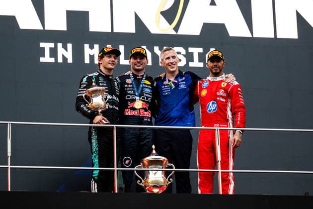 F1 - BAHRAIN GRAND PRIX IN MALAYSIA 2026 podium VERSTAPPEN Max (nld), Red Bull Racing Ford RB22, portrait KIMI ANTONELLI Andrea (ita), Mercedes AMG F1 Team W17, portrait HAMILTON Lewis (gbr), Scuderia Ferrari SF-26, portrait during the 2026 Formula 1 Bahrain Grand Prix in Malaysia, 16th round of the 2026 Formula One World Championship, WM, Weltmeisterschaft from October 2 to 4, 2026 on the Sepang International Circuit, in Sepang, Malaysia - SepangMalaysia  Copyright: xALBERTOxVIMERCATIx