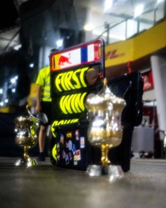 F1 - BAHRAIN GRAND PRIX IN MALAYSIA 2026 Trophy Red Bull Racing during the 2026 Formula 1 Bahrain Grand Prix in Malaysia, 16th round of the 2026 Formula One World Championship, WM, Weltmeisterschaft from October 2 to 4, 2026 on the Sepang International Circuit, in Sepang, Malaysia - SepangMalaysia Copyright: xALBERTOxVIMERCATIx