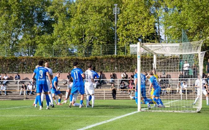 Soccer, Men s, 2026–2027 Season, COSY WASCH Berlin State Cup, Round 3, SV Tasmania vs. VSG Altglienicke, Jonas Nietfeld (5th from left), VSG Altglienicke scores the goal to make it 0–1 against goalkeeper Mateusz Mika of SV Tasmania Berlin, October 4, 2026, Copyright: xMatthiasxKochx