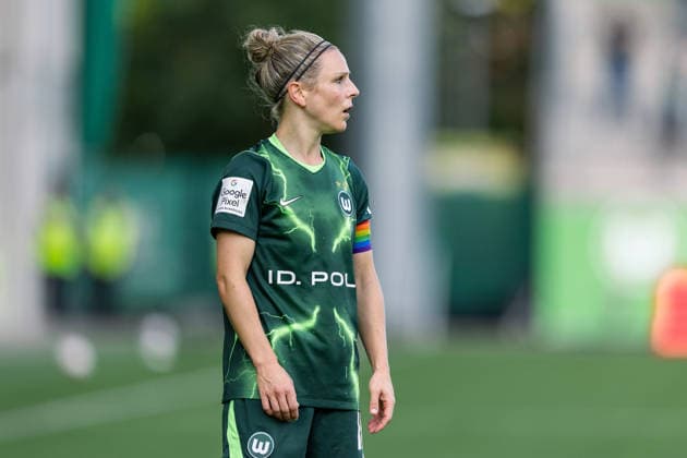 Soccer I Women s I 2026–2027 Season I Bundesliga I VfL Wolfsburg vs. Hamburger SV I October 4, 2026 Svenja Huth 10, VfL Wolfsburg, cutout, close-up, portrait, single photo, single image, body, Wolfsburg, AOK Stadium, Lower Saxony, Germany Copyright: xLobeca CedricxSiefkerx