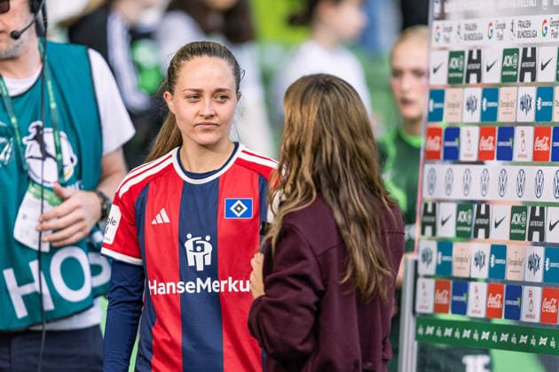 Soccer I Women s Soccer I 2026–2027 Season I Bundesliga I VfL Wolfsburg vs. Hamburger SV I October 4, 2026 Camilla Linberg 7, Interview with Hamburger SV at Wolfsburg s AOK Stadium, Lower Saxony, Germany Copyright: xLobeca CedricxSiefkerx