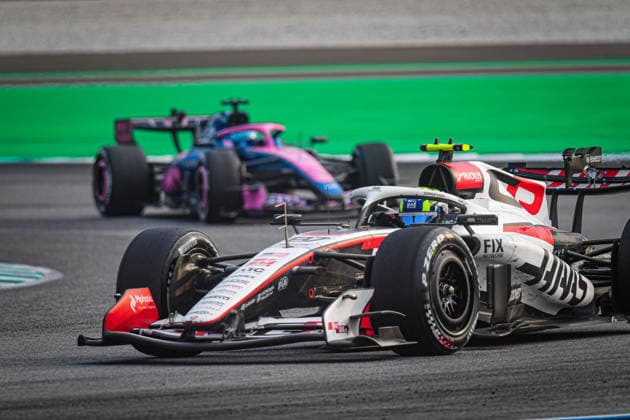Oliver Bearman (GBR) - TGR Haas F1 Team during the Race of Formula 1 Gulf Air Bahrain Grand Prix in Malaysia 2026 at Sepang International Circuit in Sepang, Malaysia. Round 16 of 23 of the 2026 FIA Formula One World Championship, WM, Weltmeisterschaft held October 2-4, 2026. The race was relocated from Bahrain to Malaysia and held at Sepang International Circuit. Formula 1 Gulf Air Bahrain Grand Prix in Malaysia 2026 - Round 16 of 23 - Sepang International Circuit, Sepang, Malaysia F1-2026-R04-BHR