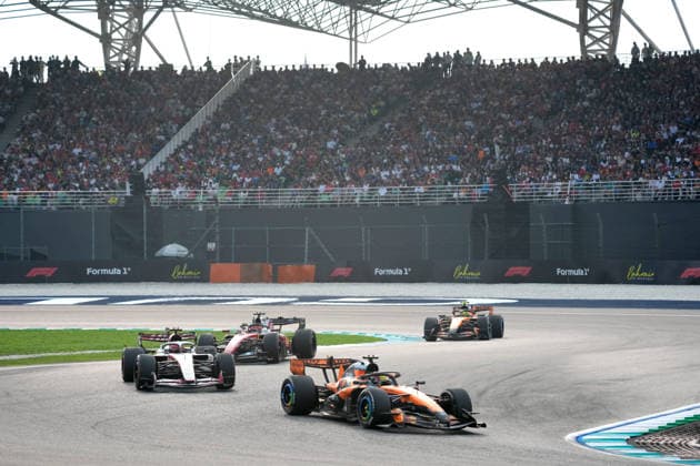 2026 Formula 1 Gulf Air Bahrain Grand Prix, October 4, 2026, Sepang International Circuit, Kuala Lumpur, 2026 Formula 1 Gulf Air Bahrain Grand Prix, Oscar Piastri (AUS), McLaren Mastercard F1 Team, Esteban Ocon FRA, TGR Haas F1 Team, Charles Leclerc MCO, Scuderia Ferrari HP, Lando Norris GBR, Kuala Lumpur, Sepang International Circuit, Malaysia Copyright: xNordphotox xBraticx