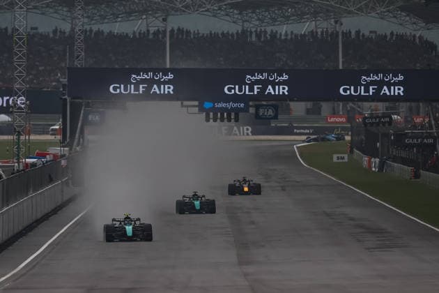 SEPANG, SGR - OCTOBER 04: Kimi Antonelli of Italy and Mercedes-AMG PETRONAS F1 Team in action during the race of the Formula 1 Gulf Air Bahrain Grand Prix on October 04, 2026 held at Sepang International Circuit in Sepang, Malaysia. (Photo by Hazrin Yeob Men Shah Icon Sportswire) AUTO: OCT 04 F1 Bahrain Grand Prix in Malaysia EDITORIAL USE ONLY Icon3782610045548