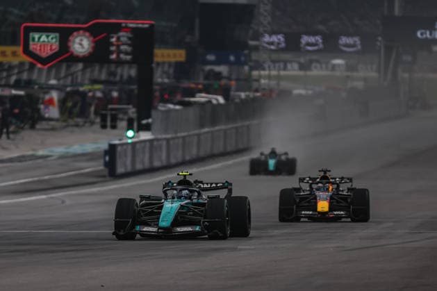 SEPANG, SGR - OCTOBER 04: Kimi Antonelli of Italy and Mercedes-AMG PETRONAS F1 Team in action during the race of the Formula 1 Gulf Air Bahrain Grand Prix on October 04, 2026 held at Sepang International Circuit in Sepang, Malaysia. (Photo by Hazrin Yeob Men Shah Icon Sportswire) AUTO: OCT 04 F1 Bahrain Grand Prix in Malaysia EDITORIAL USE ONLY Icon3782610046499