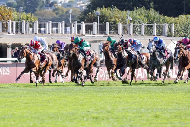 October 4, 2026, Longchamp, Paris, FRA: Daryz, ridden by Mickael Barzalona, wins the Qatar Prix de l Arc de Triomphe at the ParisLongchamp racetrack. Horse, Jockey, Daryz, Barzalona, Victory, Finish, Finish Line 261004D539LONGCHAMP JPG
