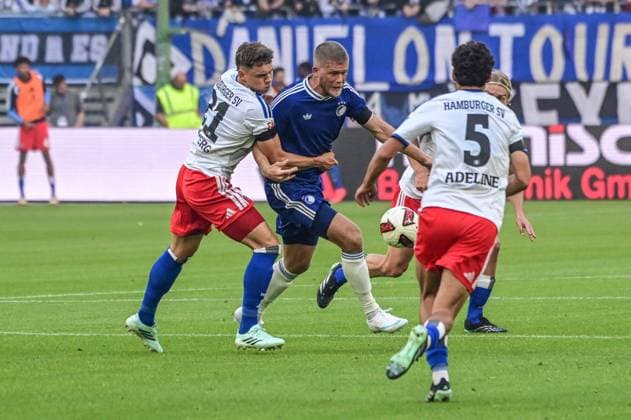 Nicolai Remberg HSV 14 Andreas Cornelius Copenhagen Germany, Hamburg, Volksparkstadion, soccer, Bundesliga 1, friendly, Hamburger SV FC Copenhagen
