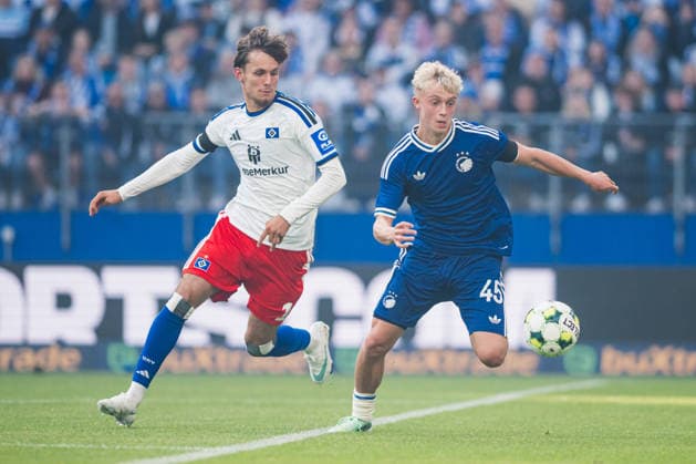Friendly Match: Hamburger SV vs. FC Copenhagen, October 4, 2026; Otto Stange (Hamburger SV), 19, vs. Gunnar Orri Olsen (FC Copenhagen), 45; Soccer; Friendly Match: Hamburger SV vs. FC Copenhagen on October 4, 2026, at the Volksparkstadion, Hamburg DFL regulations prohibit any use of photographs as image sequences and or quasi-video Copyright: xBEAUTIFULxSPORTS Tonhäuserx
