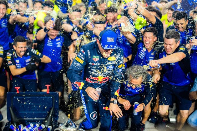 2026 Malaysian Grand Prix - Max Verstappen celebration of MAX VERSTAPPEN 1 (NED) of Oracle Red Bull Racing (Red Bull Racing RB22) win with the red bull team in front of their garage on Sunday Race Day during the 2026 Formula 1 Gulf Air Bahrain Grand Prix in Malaysia at Sepang International Circuit in Kuala Lumpur, Malaysia, on October 4, 2026. Photo by Antoine LAPEYRE Reveries Agency ABACAPRESS.COM Kuala Lumpur Malaysia Copyright: xAntoinexLapeyre ReveriesxAgency ABACAx