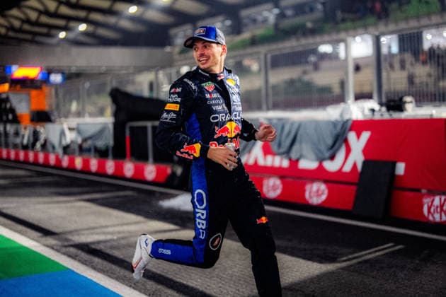 2026 Malaysian Grand Prix - Max Verstappen celebration of MAX VERSTAPPEN 1 (NED) of Oracle Red Bull Racing (Red Bull Racing RB22) win with the red bull team in front of their garage on Sunday Race Day during the 2026 Formula 1 Gulf Air Bahrain Grand Prix in Malaysia at Sepang International Circuit in Kuala Lumpur, Malaysia, on October 4, 2026. Photo by Antoine LAPEYRE Reveries Agency ABACAPRESS.COM Kuala Lumpur Malaysia Copyright: xAntoinexLapeyre ReveriesxAgency ABACAx