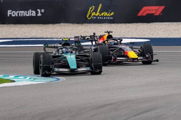 October 4, 2026, Kuala Lumpur, Malaysia: Max Verstappen (NLD) (Oracle Red Bull Racing) during the race of the Formula 1 Bahrain Grand Prix In Malaysia 2026 at the Sepang International Circuit. Kuala Lumpur Malaysia - ZUMAs197 20261004_aaa_s197_039 Copyright: xLucaxMartinix