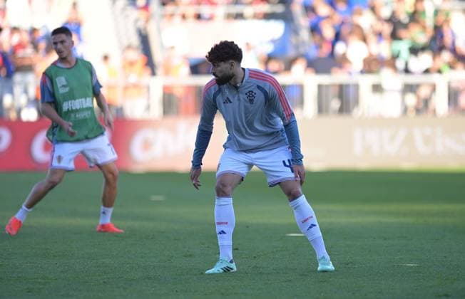 UEFA Nations League League A, Group C, Round 3, 2026–27, soccer match between Croatia and England, Dean Sculac Rujevica Stadium, Rijeka, Croatia, October 3, 2026: Josko Gvardiol of Croatia (No. 4) warms up during the UEFA Nations League League A, Group C, Round 3, 2026–27, soccer match between Croatia and England at Dean Sculac Rujevica Stadium in Rijeka, Croatia, October 3, 2026 Copyright: xBEAUTIFULxSPORTS Stanusicx