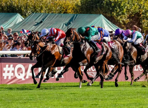 HORSE RACING 2026: Qatar Prix De LÃ¢â‚¬â ¢Arc De Triomphe Day Longchamp OCT 04 October 4, 2026, Paris, USA: Daryz (1) ridden by Mickael Barzalona wins the Qatar Prix de lÃ¢â‚¬â ¢arc de Triomphe (Group 1) at Longchamp Racecourse in Paris, France on October 4, 2026. Sandra Scherning Eclipse Sportswire CSM(Credit Image: Â Sandra Scherning Cal Media) Paris USA EDITORIAL USE ONLY Copyright: xx ZUMA-20261004_faf_cs17_069.jpg SandraxScherningx csmphotothree530734
