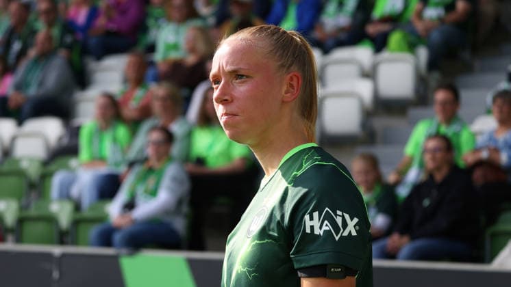 VfL vs. HSV, Women s Bundesliga, Wolfsburg, October 4, 2026, Soccer, Women, Google Pixel Bundesliga, 2026–2027 Season, VfL Wolfsburg vs. Hamburger SV, Ella Paddemor, VfL Wolfsburg, AOK Stadium, Lower Saxony, Germany