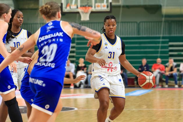 October 4, 2026, Basketball, Alba Berlin Women vs. BC Marburg, Women s Basketball Bundesliga (DBBL), Matchday 1, Sömmeringhalle, Berlin, Ocane Monpierre, Alba Berlin Women, 31 dribbles the ball, Berlin, Berlin, Germany