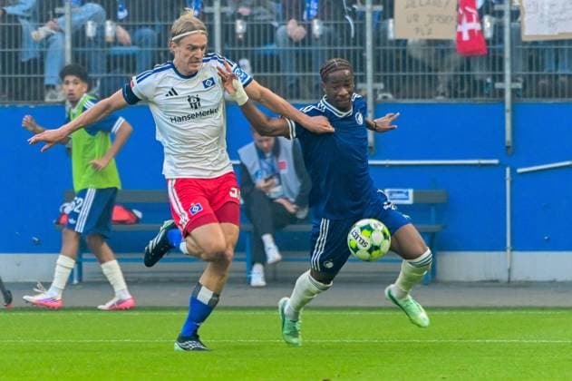 Sebastiaan Bornauw, HSV in Action 44, Geovanni Vianney Ndjee, Copenhagen, Germany, Hamburg, Volksparkstadion, Soccer, Bundesliga 1, Friendly, Hamburger SV vs. FC Copenhagen