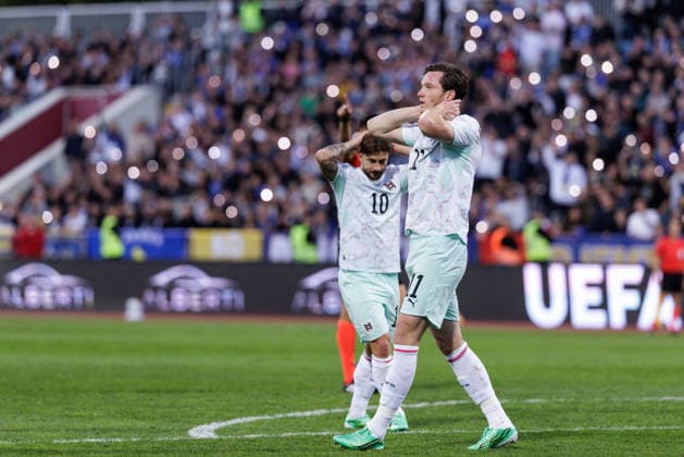 SOCCER - NL, KOS vs AUT PRISTINA,KOSOVO,04.OCT.26 - SOCCER - UEFA Nations League, OEFB international match, Länderspiel, Nationalmannschaft Kosovo vs Austria. Image shows the disappointment of Romano Schmid and Michael Gregoritsch (AUT).  GEPAxpictures xArminxRauthner