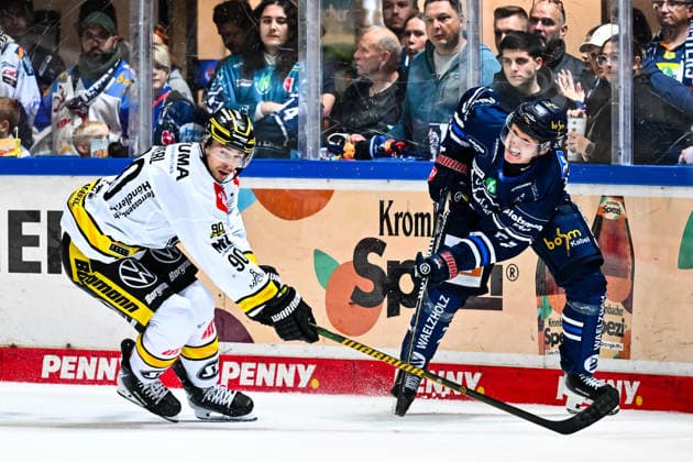 Emil Johansson, Iserlohn Roosters, 57; Adam Payerl, Krefeld Pinguine, 90; GER; Iserlohn Roosters vs. Krefeld Pinguine; Ice Hockey; Penny DEL; Matchday 6; 2026–2027 Season; October 4, 2026, GER, Iserlohn Roosters vs. Krefeld Pinguine, Ice Hockey, Penny DEL, Matchday 6, 2026–2027 Season, October 4, 2026, Iserlohn Copyright: xJonasxBrockmann Eibner-Pressefotox EP_JBN