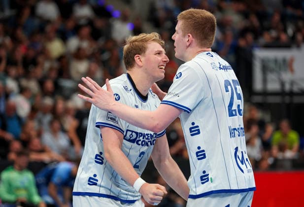 October 4, 2026, Germany, Stuttgart, Opel HBL, 2026–2027 Bundesliga, TVB Stuttgart vs. TBV Lemgo Lippe, from left: Lukas Hutecek (TBV), Niels Gerardus Versteijnen (TBV)