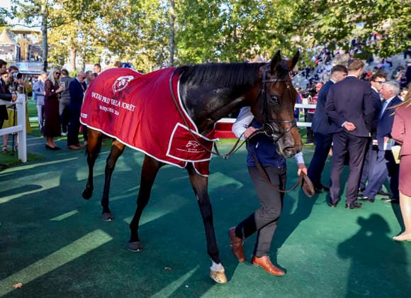 October 4, 2026, Paris, USA: True Love (8) ridden by Ryan Moore wins the Qatar Prix De La Foret (Group 1) during Qatar Prix de lâ€⠢Arc de Triomphe Day at Longchamp Racecourse in Paris, France on October 4, 2026. Eclipse Sportswire CSM Paris USA - ZUMAcs17 20261004_faf_cs17_133 Copyright: xSandraxScherningx