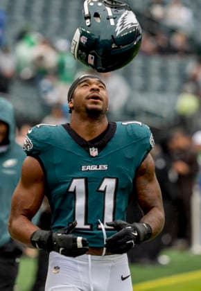 October 4, 2026, Philadelphia, Pa, USA: Oct 4, 2026; Philadelphia, PA, USA; Philadelphia Eagles linebacker Jihaad Campbell (11) during warm-ups at Lincoln Financial Field. Mandatory Credit: -Cal Media Philadelphia USA - ZUMAcs17 20261004_faf_cs17_145 Copyright: xScottxSeriox