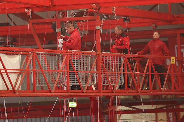 Sahnpark Crimmitschau, October 4, 2026; 2026–27 Season; Ice Hockey; 2nd Bundesliga; Regular Season; Game 6; Saxony Ice Arena; Saxony Derby; Eispiraten vs. Lausitzer Füchse; The paper streamers are taken down from the ceiling using a bridge; Crimmitschau, Saxony, Germany