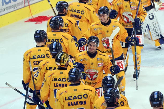 Sahnpark Crimmitschau, October 4, 2026; 2026–27 Season; Ice Hockey; 2nd Bundesliga; Regular Season; Game 6; Sachsen Artificial Ice Arena; Saxony Derby; Eispiraten vs. Lausitzer Füchse; Crimmitschau, Saxony, Germany