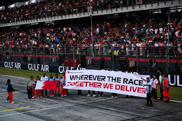 F1 - BAHRAIN GRAND PRIX IN MALAYSIA 2026 marshall, commissaire de piste, marshal, marshalls, marshals during the 2026 Formula 1 Bahrain Grand Prix in Malaysia, 16th round of the 2026 Formula One World Championship, WM, Weltmeisterschaft from October 2 to 4, 2026 on the Sepang International Circuit, in Sepang, Malaysia - SepangMalaysia Copyright: xEricxAlonsox