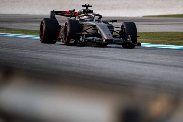F1 - BAHRAIN GRAND PRIX IN MALAYSIA 2026 27 HULKENBERG Nico (ger), Audi F1 Team , action during the 2026 Formula 1 Bahrain Grand Prix in Malaysia, 16th round of the 2026 Formula One World Championship, WM, Weltmeisterschaft from October 2 to 4, 2026 on the Sepang International Circuit, in Sepang, Malaysia - SepangMalaysia  Copyright: xALBERTOxVIMERCATIx