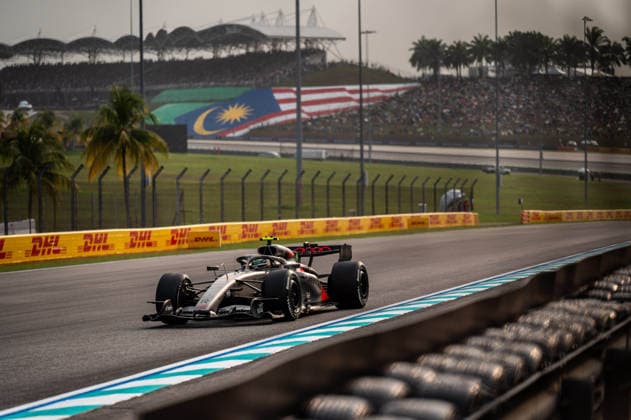 F1 - BAHRAIN GRAND PRIX IN MALAYSIA 2026 05 BORTOLETO Gabriel (bra), Audi F1 Team R26, action during the 2026 Formula 1 Bahrain Grand Prix in Malaysia, 16th round of the 2026 Formula One World Championship, WM, Weltmeisterschaft from October 2 to 4, 2026 on the Sepang International Circuit, in Sepang, Malaysia - SepangMalaysia  Copyright: xALBERTOxVIMERCATIx