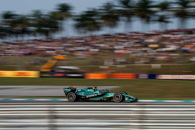 F1 - BAHRAIN GRAND PRIX IN MALAYSIA 2026 14 ALONSO Fernando (spa), Aston Martin F1 Team AMR26, action during the 2026 Formula 1 Bahrain Grand Prix in Malaysia, 16th round of the 2026 Formula One World Championship, WM, Weltmeisterschaft from October 2 to 4, 2026 on the Sepang International Circuit, in Sepang, Malaysia - SepangMalaysia Copyright: xALBERTOxVIMERCATIx