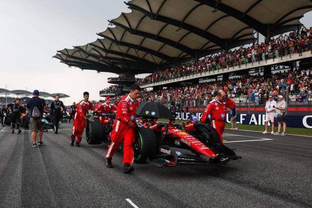F1 - BAHRAIN GRAND PRIX IN MALAYSIA 2026 starting grid 16 LECLERC Charles (mco), Scuderia Ferrari SF-26, action during the 2026 Formula 1 Bahrain Grand Prix in Malaysia, 16th round of the 2026 Formula One World Championship, WM, Weltmeisterschaft from October 2 to 4, 2026 on the Sepang International Circuit, in Sepang, Malaysia - SepangMalaysia Copyright: xANTONINxVINCENTx