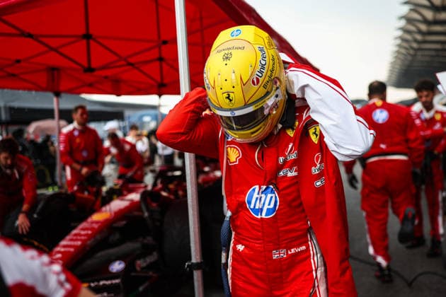 F1 - BAHRAIN GRAND PRIX IN MALAYSIA 2026 starting grid HAMILTON Lewis (gbr), Scuderia Ferrari SF-26, portrait during the 2026 Formula 1 Bahrain Grand Prix in Malaysia, 16th round of the 2026 Formula One World Championship, WM, Weltmeisterschaft from October 2 to 4, 2026 on the Sepang International Circuit, in Sepang, Malaysia - SepangMalaysia Copyright: xANTONINxVINCENTx