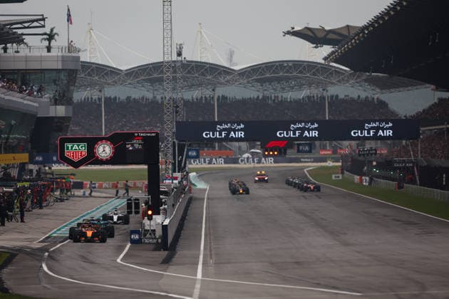 F1 - BAHRAIN GRAND PRIX IN MALAYSIA 2026 start of the race, depart, during the 2026 Formula 1 Bahrain Grand Prix in Malaysia, 16th round of the 2026 Formula One World Championship, WM, Weltmeisterschaft from October 2 to 4, 2026 on the Sepang International Circuit, in Sepang, Malaysia - SepangMalaysia  Copyright: xANTONINxVINCENTx