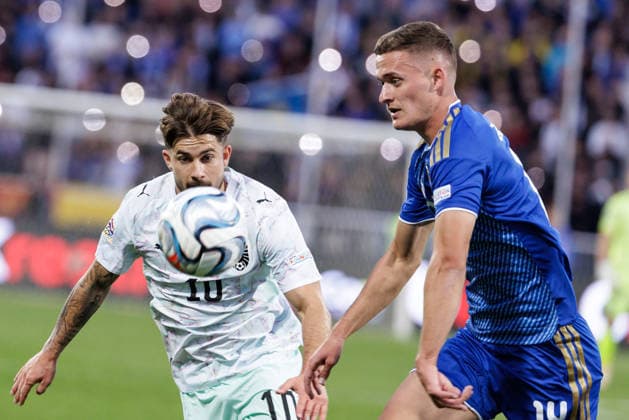 SOCCER - NL, KOS vs AUT PRISTINA,KOSOVO,04.OCT.26 - SOCCER - UEFA Nations League, OEFB international match, Länderspiel, Nationalmannschaft Kosovo vs Austria. Image shows Romano Schmid and Baton Zabergja (KOS).  GEPAxpictures xArminxRauthner
