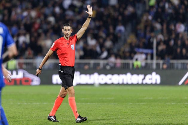 SOCCER - NL, KOS vs AUT PRISTINA,KOSOVO,04.OCT.26 - SOCCER - UEFA Nations League, OEFB international match, Länderspiel, Nationalmannschaft Kosovo vs Austria. Image shows referee Antonio Nobre (POR).  GEPAxpictures xArminxRauthner