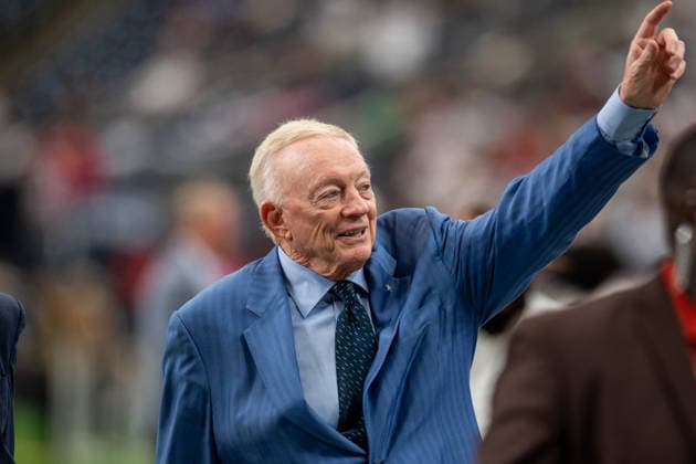 October 4, 2026: Dallas Cowboys owner Jerry Jones prior to a game between the Dallas Cowboys and the Houston Texans in Houston, TX. .. CSM NFL, American Football Herren, USA 2026: Cowboys Vs Texans OCT 04 - ZUMAc04_ 20261004_zma_c04_041 Copyright: xTraskxSmithx