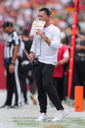 Oct 4, 2026; Tampa, FL, USA; Green Bay Packers head coach Matt LaFleur on the sidelines during the NFL, American Football Herren, USA game between the Green Bay Packers and Tampa Bay Buccaneers at Raymond James Stadium. Mandatory Credit: Taylor McFee-Cal Media NFL 2026: Packers Vs Buccaneers OCT 04  - ZUMAc04_ 20261004_zma_c04_053 Copyright: xTaylorxMcfeex