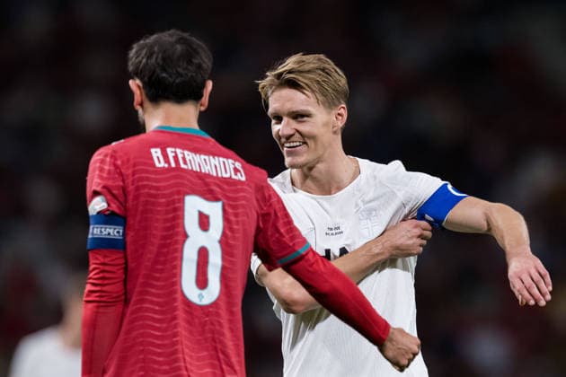 October 4, 2026: Bruno Fernandes of Portugal and Martin Odegaard of Norway during the Nations League soccer match between Portugal and Norway on October 4, 2026 in Porto. Photo by Vegard Grott, BILDBYRAN. Code: VG VG1020 bbeng soccer football fotball Nations League international match Norway Portugal bbeng soccer football fotball Nations League international match Norway Portugal  Copyright: VEGARDxGRoTT BB261004VG049