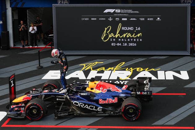 (261004) -- SEPANG, Oct. 4, 2026 -- Red Bull s Max Verstappen of the Netherlands celebrates after the Formula One Bahrain Grand Prix in Malaysia at the Sepang International Circuit, on Oct. 4, 2026. (Photo by Xinhua) (SP)MALAYSIA-SEPANG-F1-BAHRAIN GRAND PRIX 2026 QianxJun 
