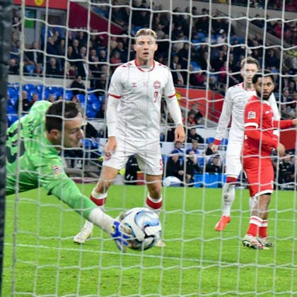 Football - 2026 2027 UEFA Nations League - League A, Group Four: Wales vs. Denmark - Cardiff City Stadium - Sunday 4th October 2026 Danny Ward WALES goalkeeper saves a header from Rasmus Hojlund DENMARK colorsport winston bynorth 