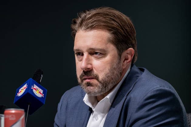 Oliver David, Head Coach, EHC Red Bull Munich, at the postgame press conference. Portrait, GER, EHC Red Bull Munich vs. Augsburger Panther, DEL, 2026–2027 season, Matchday 6, October 4, 2026 Photo: HMB Media, Heike Feiner Copyright: HMBxMedia HeikexFeiner