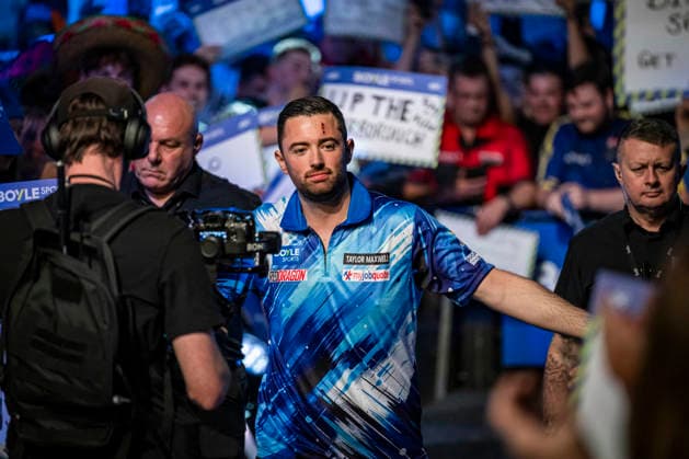 RECORD DATE NOT STATED 4th October 2026; Mattioli Arena, Leicester, England; PDC World Grand Prix Darts, World Grand Prix, Final Day; Luke Humphries greets the fans before his final match against Gerwyn Price GodfreyxPitt