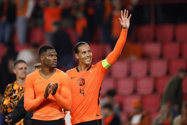 EINDHOVEN - Virgil van Dijk of the Netherlands celebrates his 100th international match, Länderspiel, Nationalmannschaft during the UEFA Nations League match between the Netherlands and Serbia at the Philips Stadium on October 4, 2026, in Eindhoven, the Netherlands. MAURICE VAN STEEN ANP UEFA Nations League 2026 27 xVIxANPxSportx xMauricexvanxSteenxIVx 571530023 originalFilename: 571530023