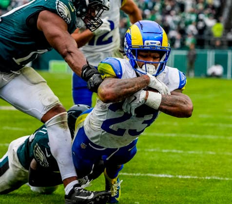 October 4, 2026, Philadelphia, Pa, USA: Oct 4, 2026; Philadelphia, PA, USA; Los Angeles Rams running back Kyren Williams (23) dives for the game winning touchdown in the final minutes as the Rams defeat the Eagles 24-20 at Lincoln Financial Field. Mandatory Credit: -Cal Media Philadelphia USA - ZUMAcs17 20261004_faf_cs17_175 Copyright: xScottxSeriox